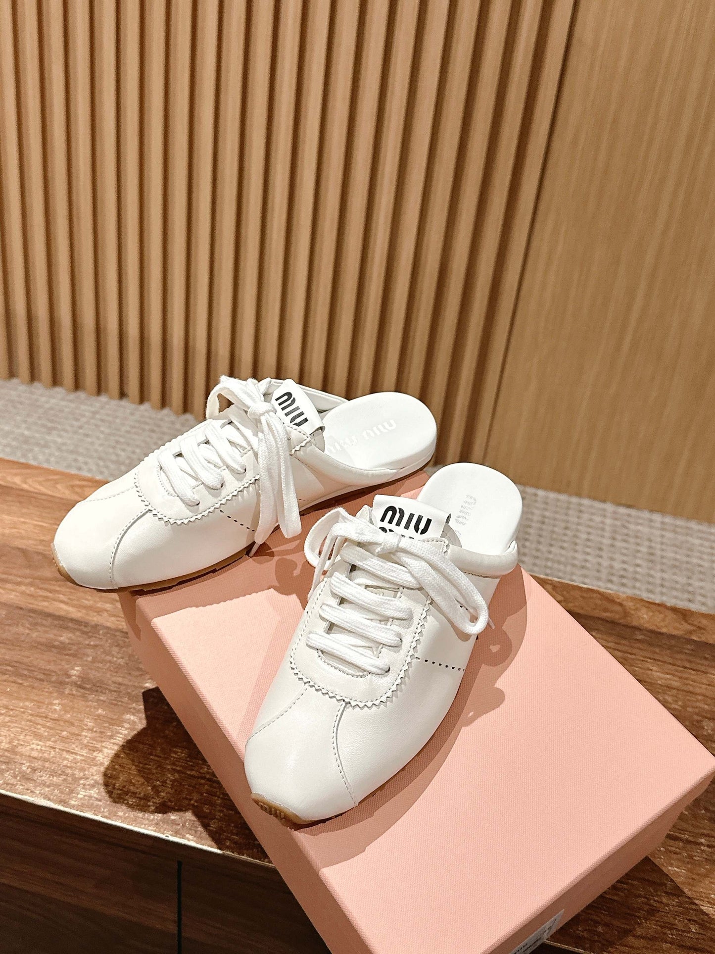 ๐๐* ๐๐* ๐ฎ๐ฌ๐ฎ๐ฑ/๐ฌ๐ฌ new slippers
