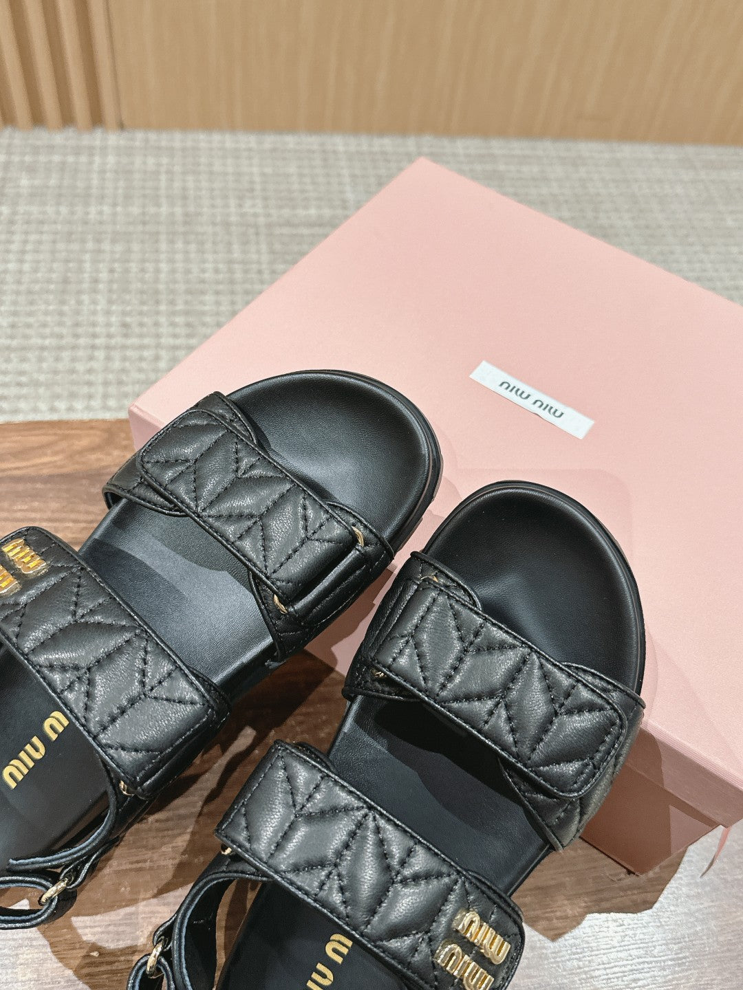 ππ*ππ* New sandals