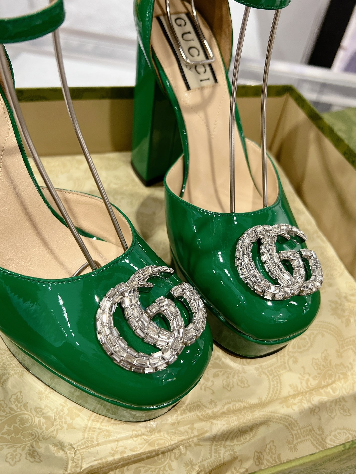 G* New high heels with crystal diamond double G buckle