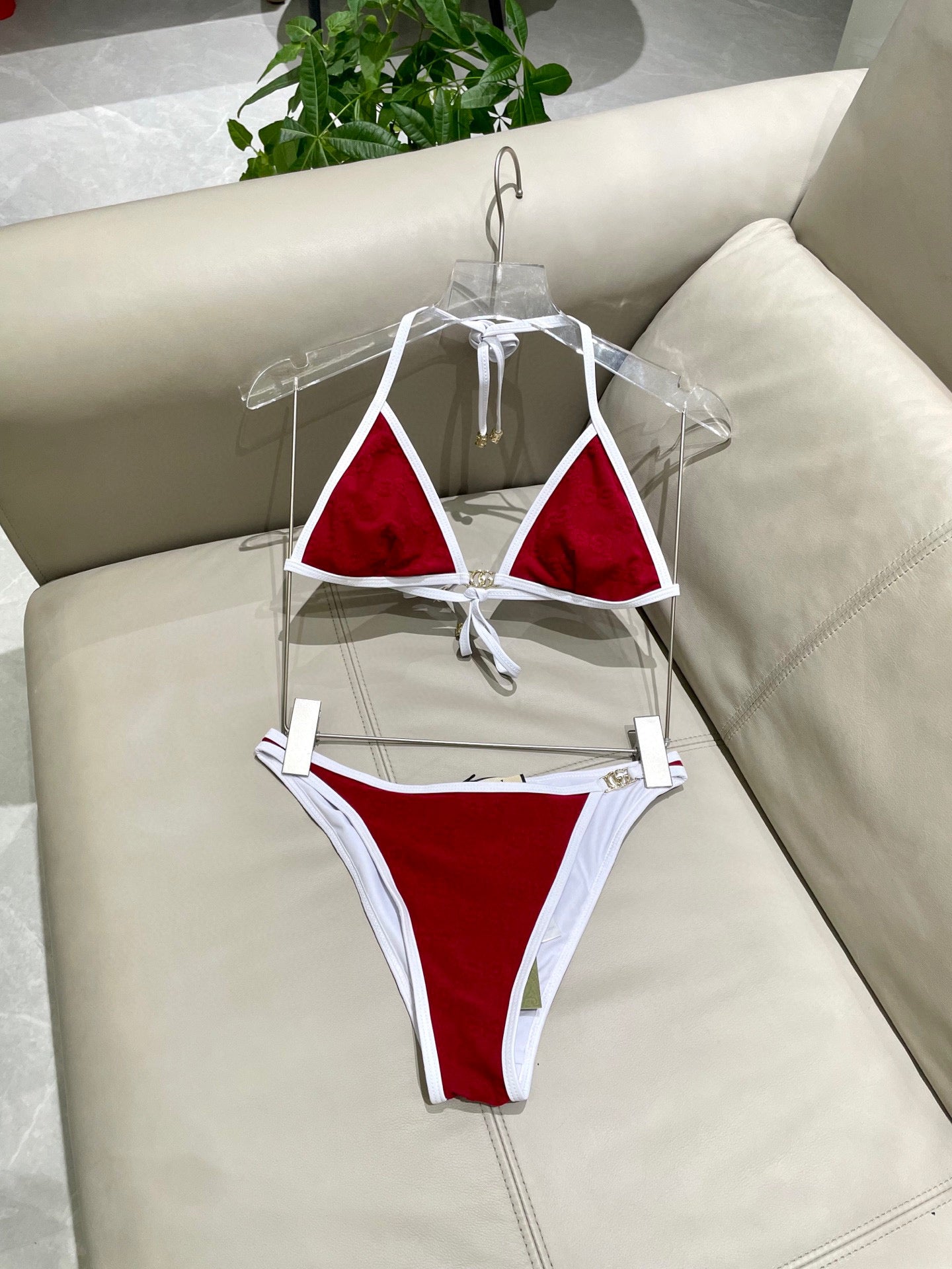 New style L swimsuit