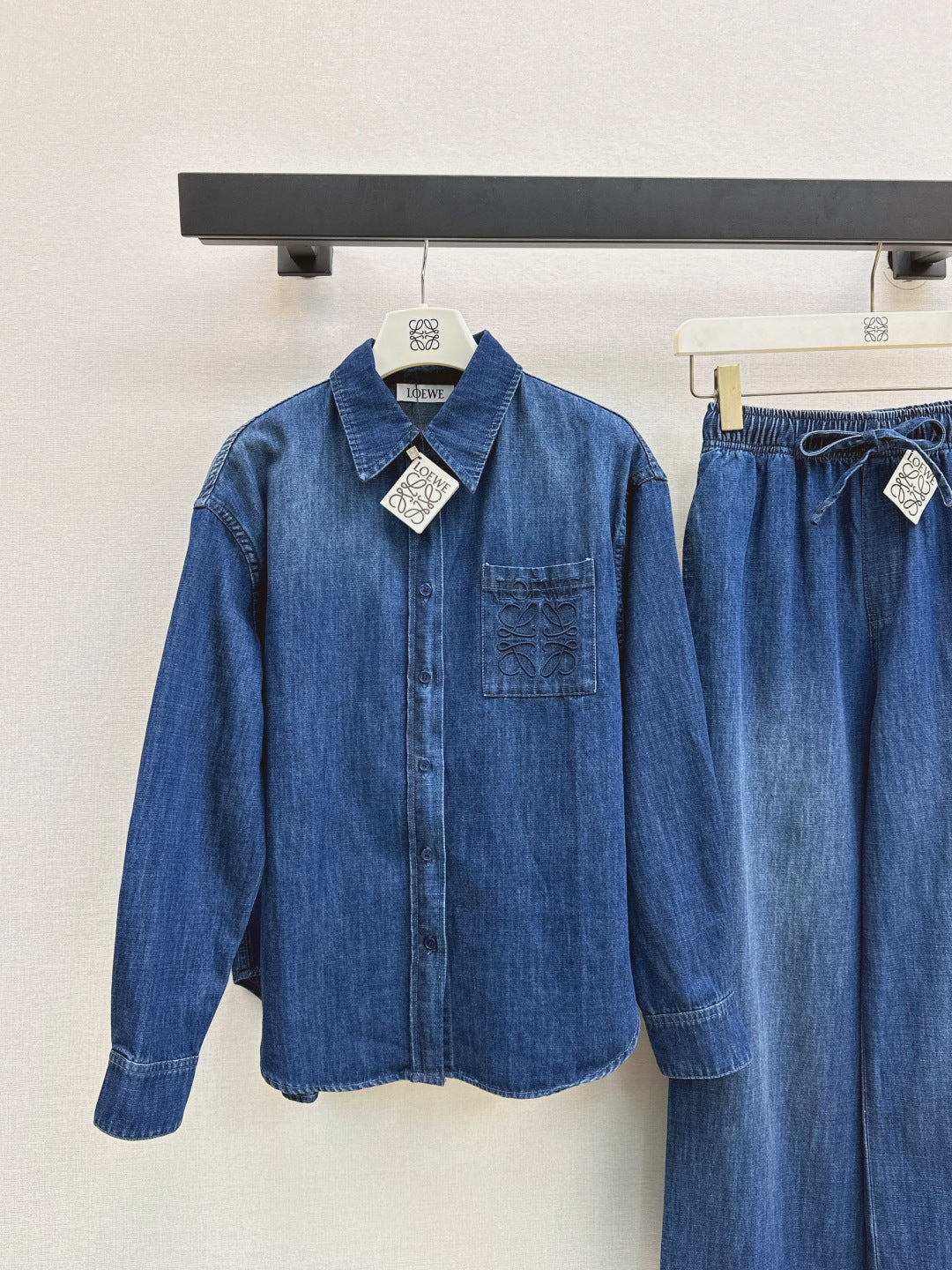 Loe New denim suit