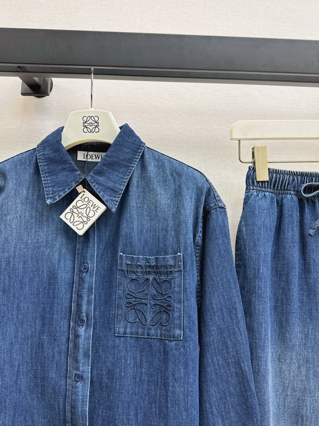 Loe New denim suit