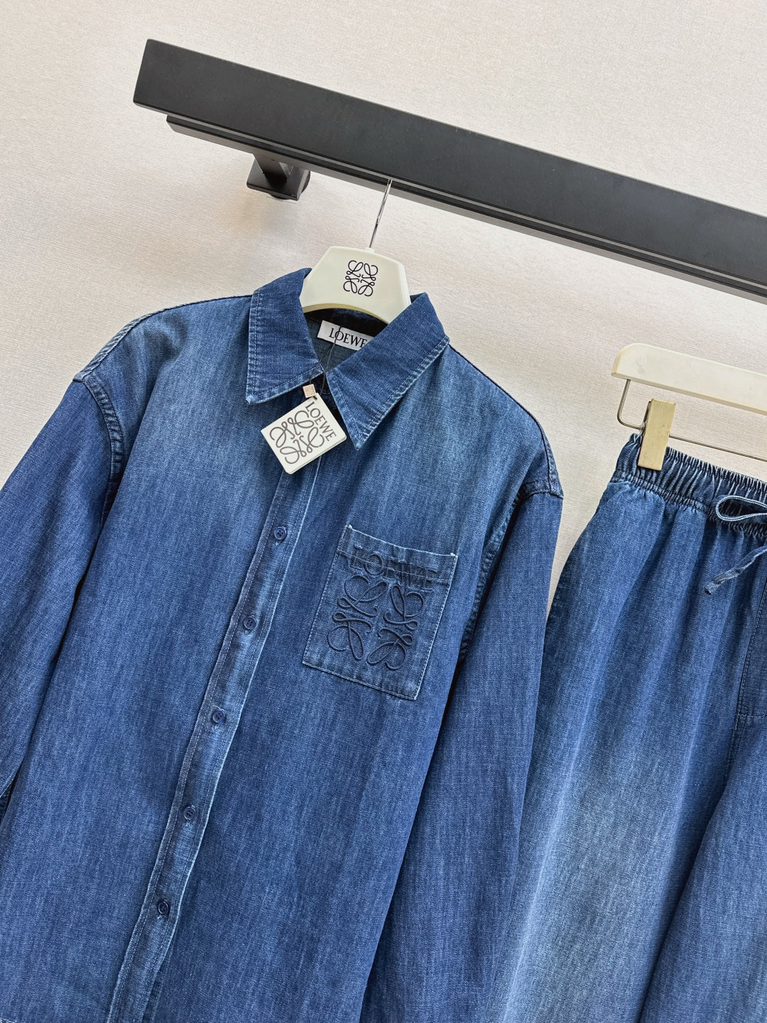 Loe New denim suit