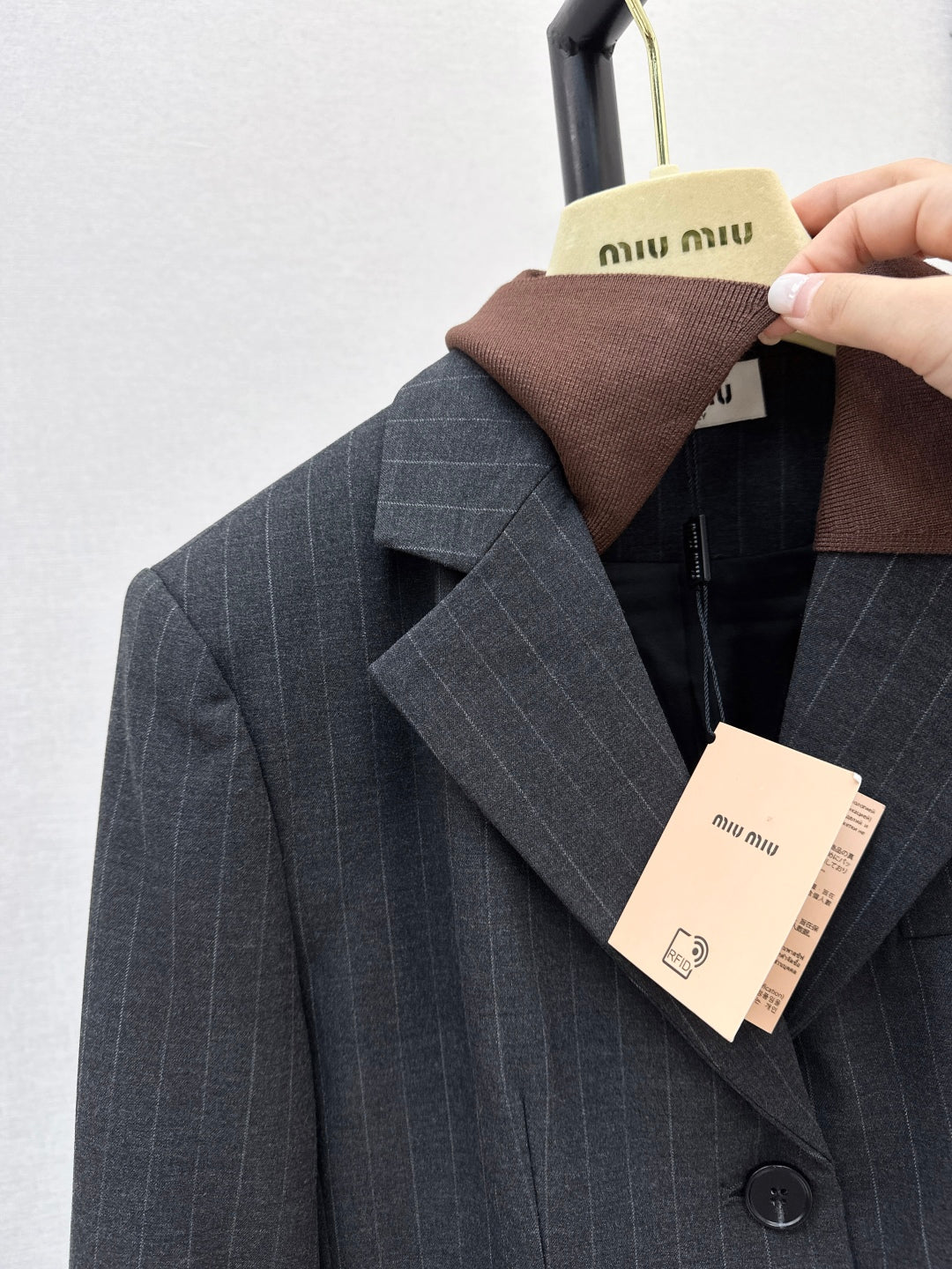Miu New striped blazer