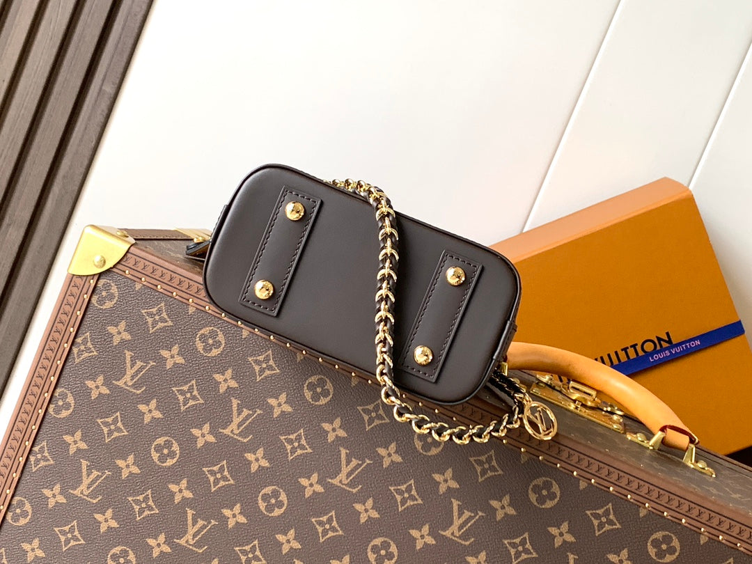 New 💯 ladies' bags
