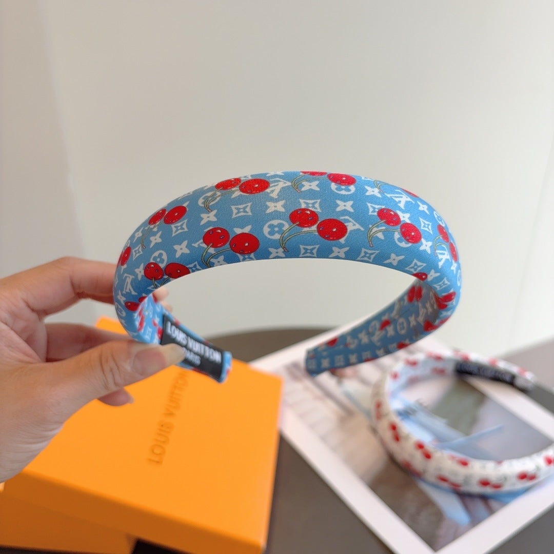 Louis' best-selling Murakami Takashi series🍒cherry headband