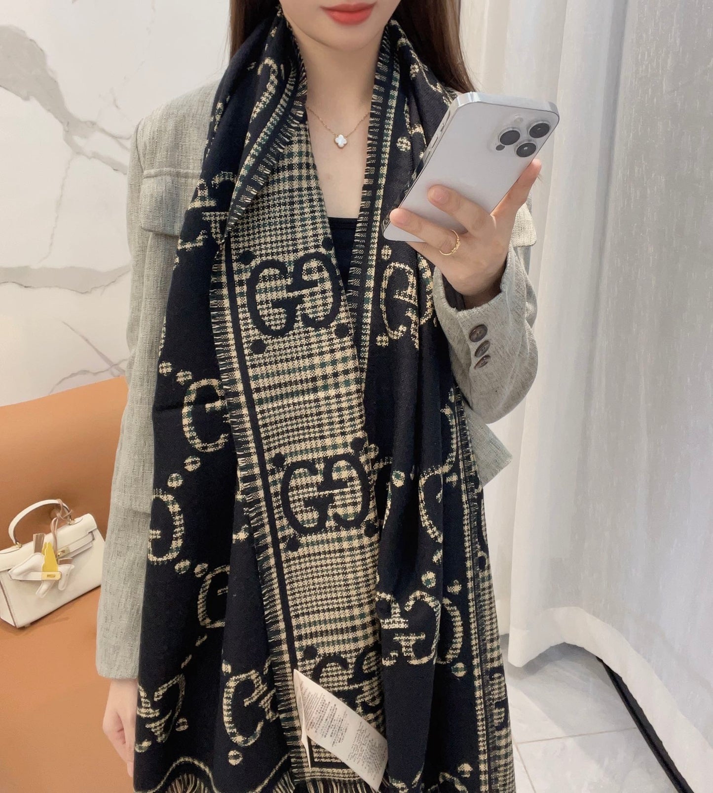 Guc classic double G printed cashmere scarf