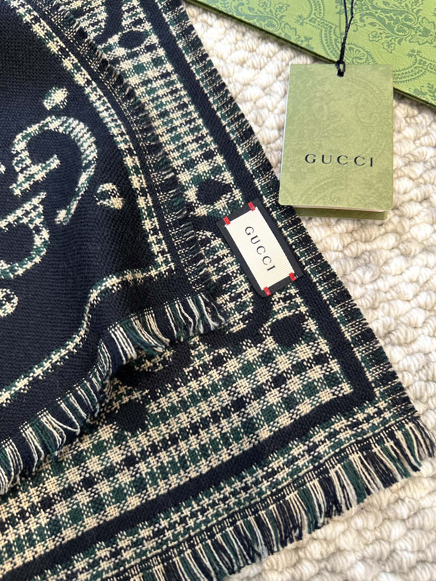 Guc classic double G printed cashmere scarf