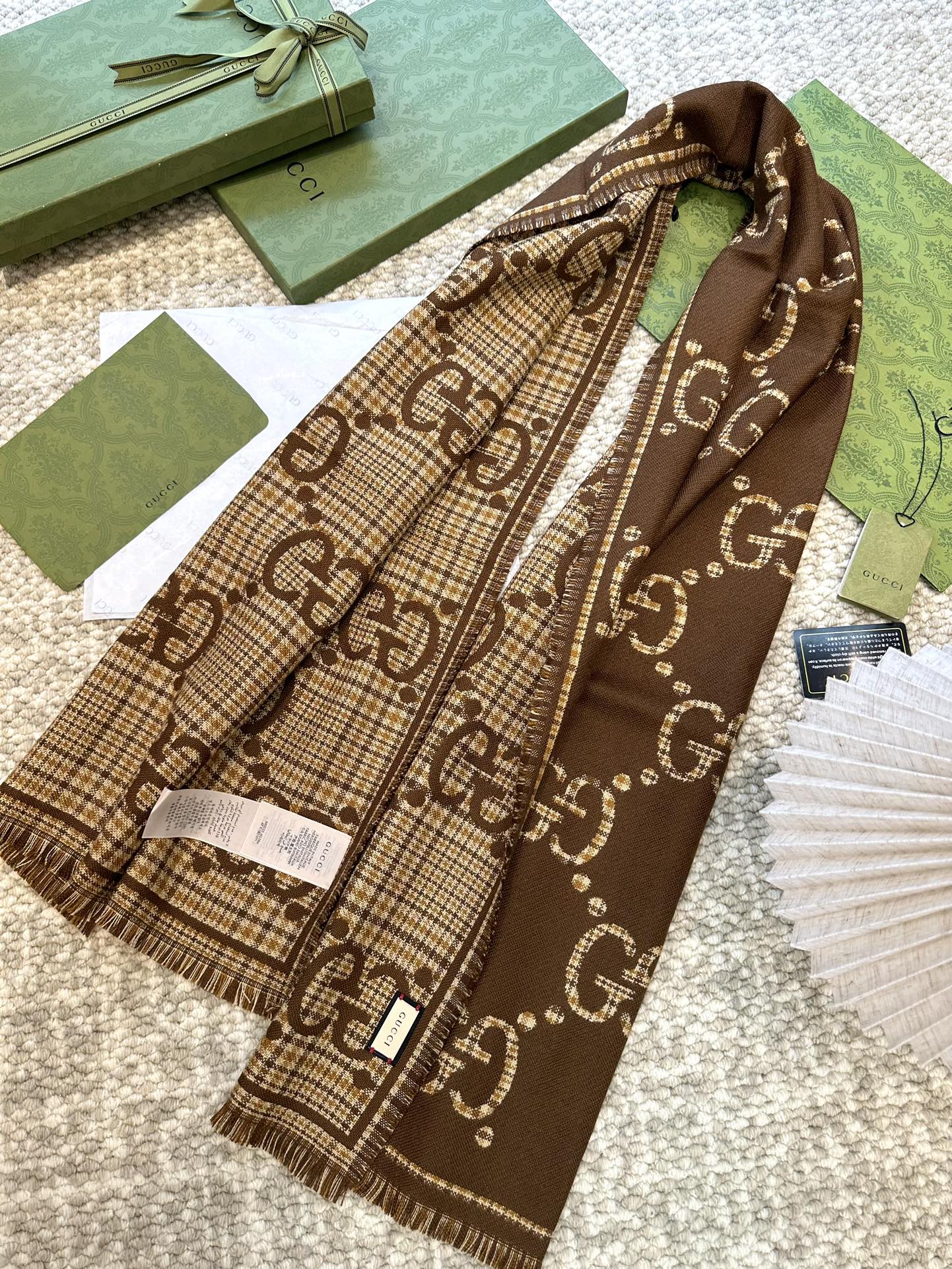 Guc classic double G printed cashmere scarf