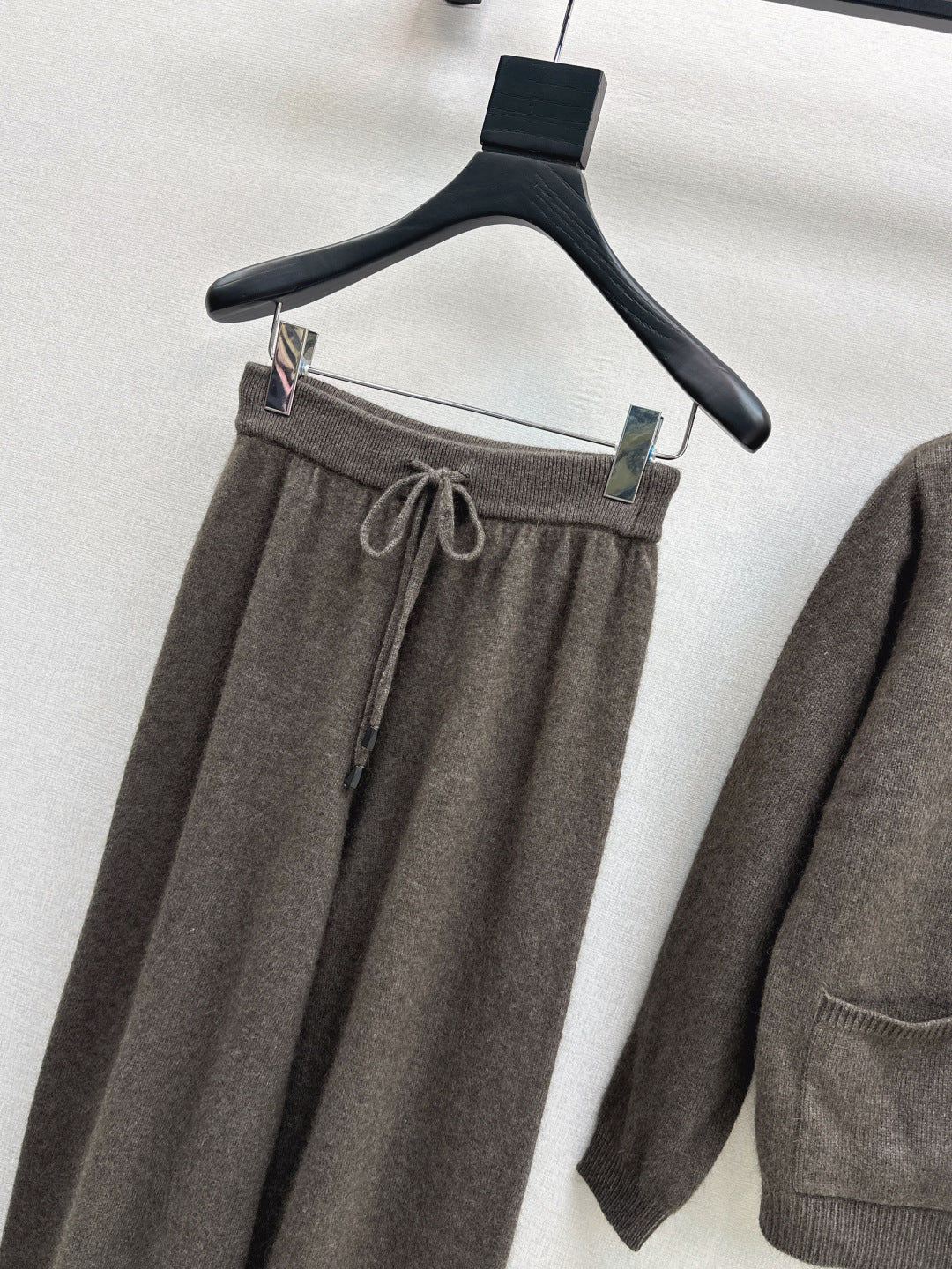 Loro New wool suit