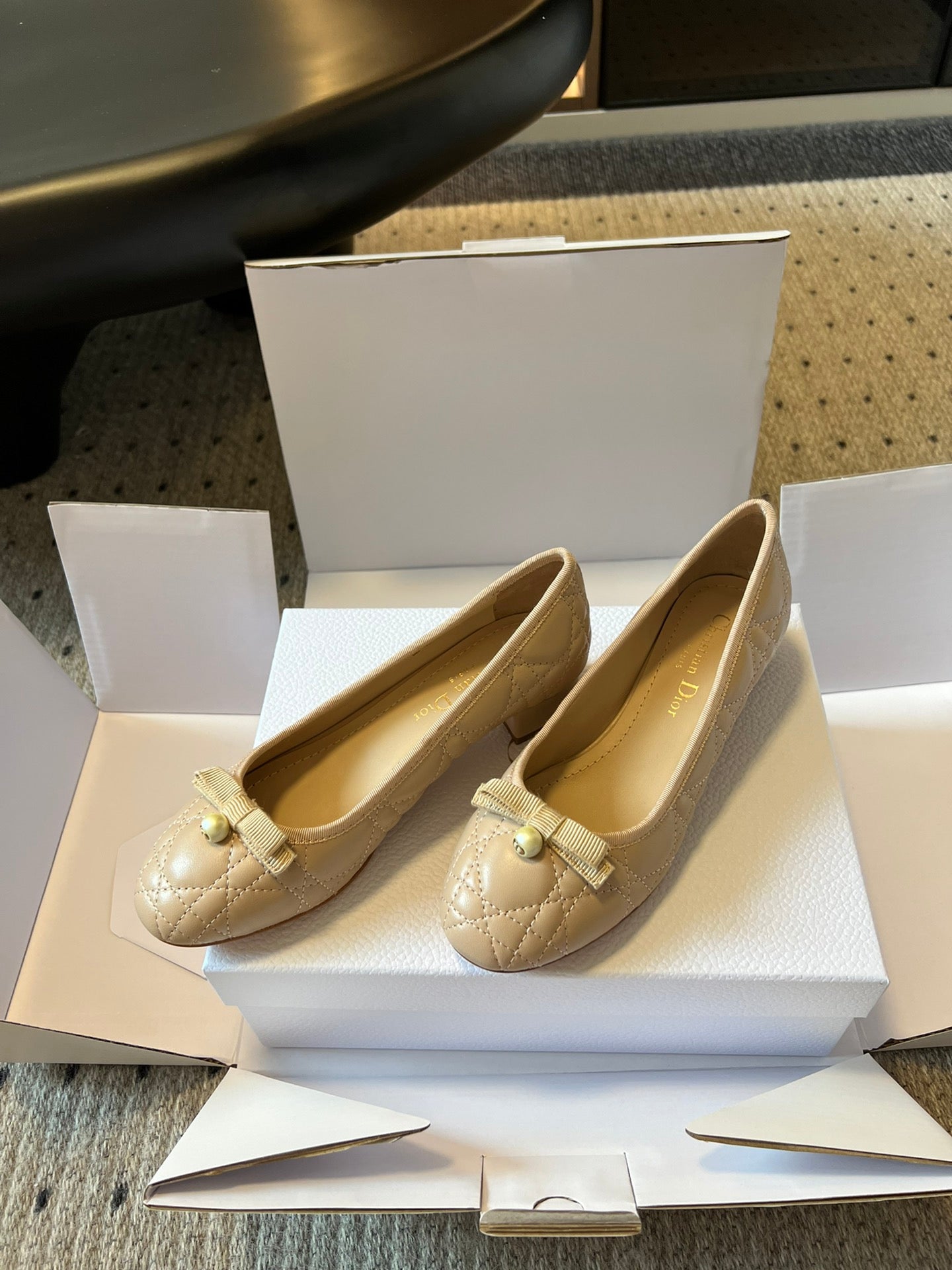 Early Spring Pearl Mary Jane Shoes