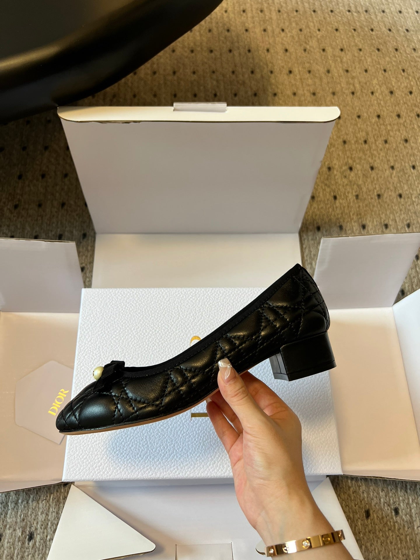 Early Spring Pearl Mary Jane Shoes