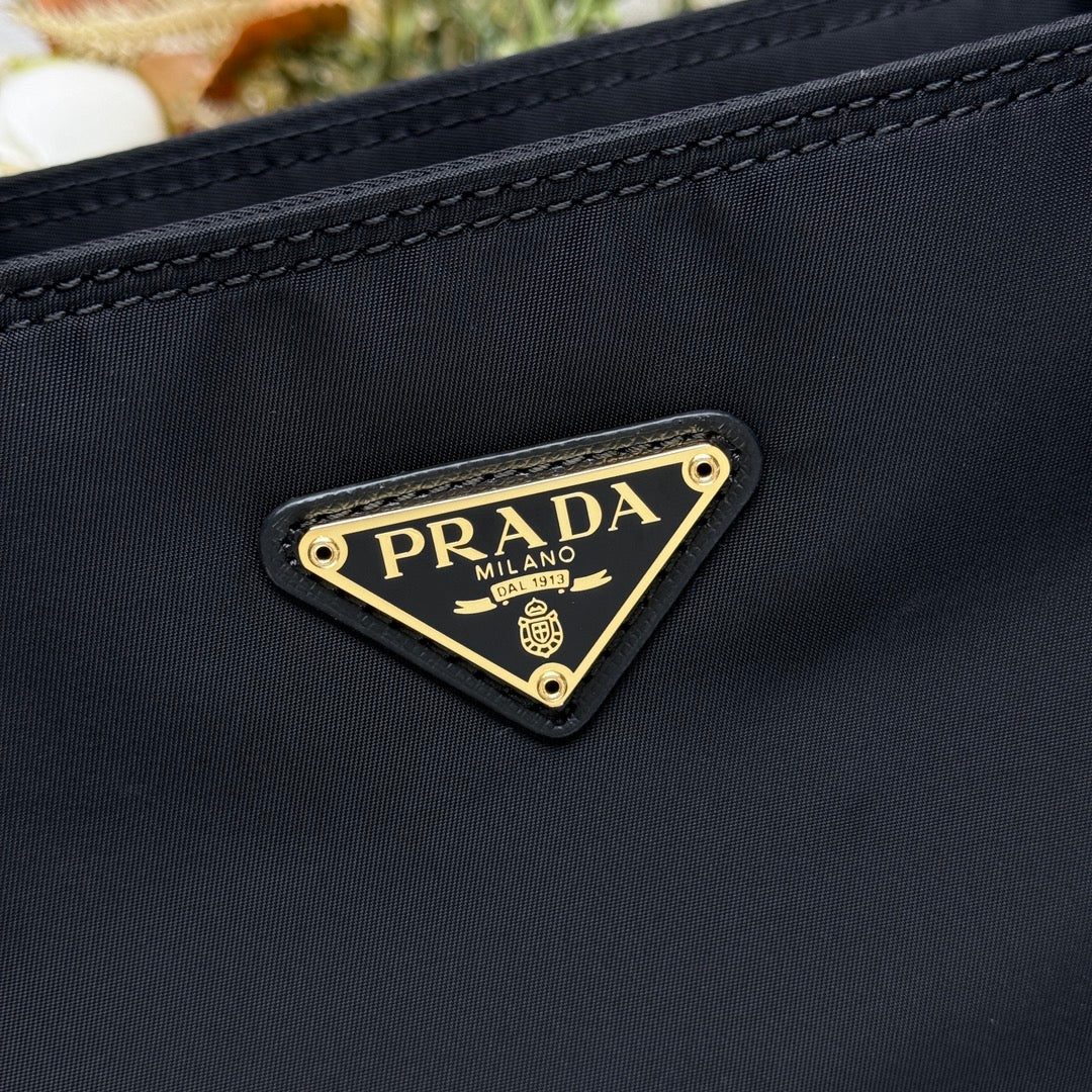 Newest Nylon Bags