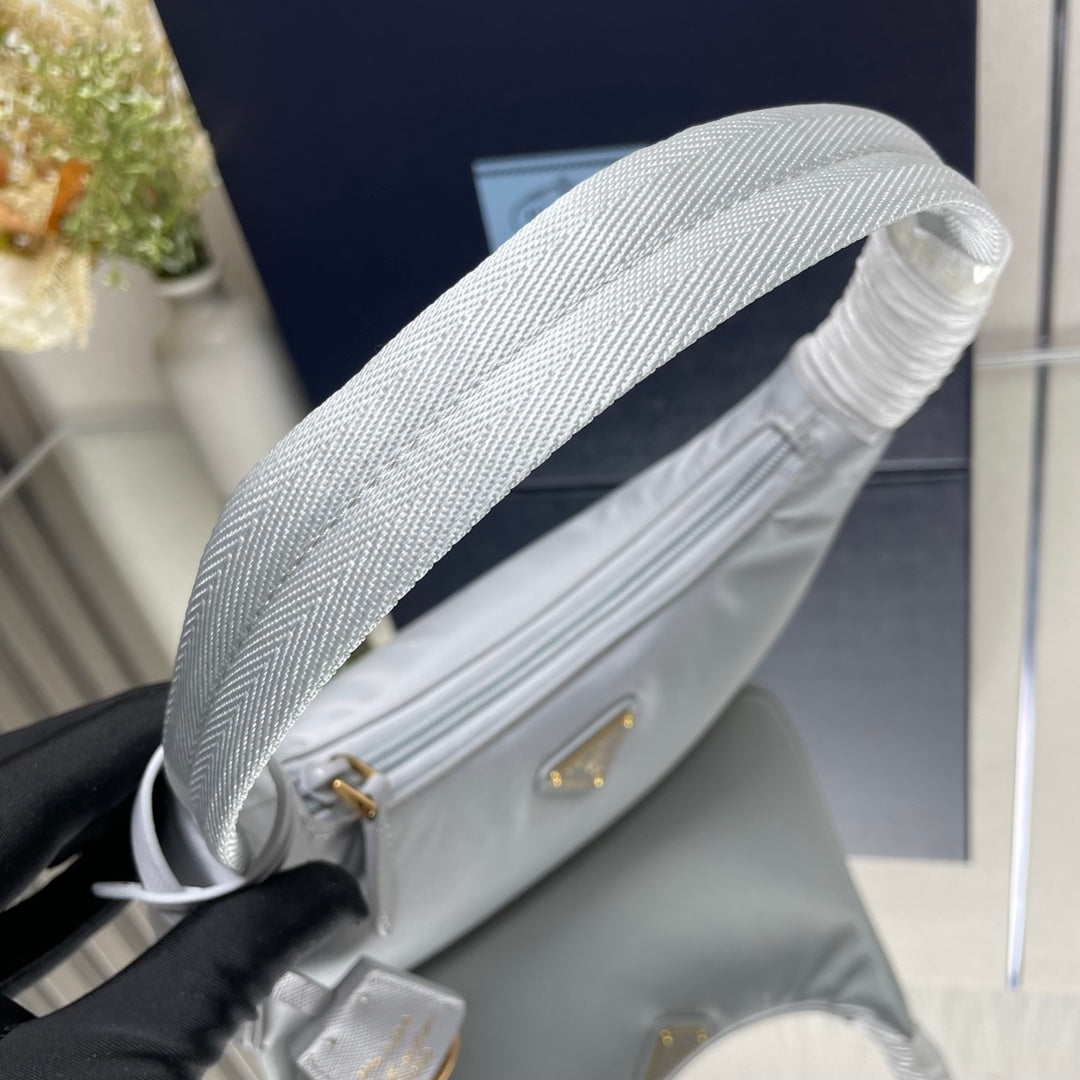 Newest Nylon Bags