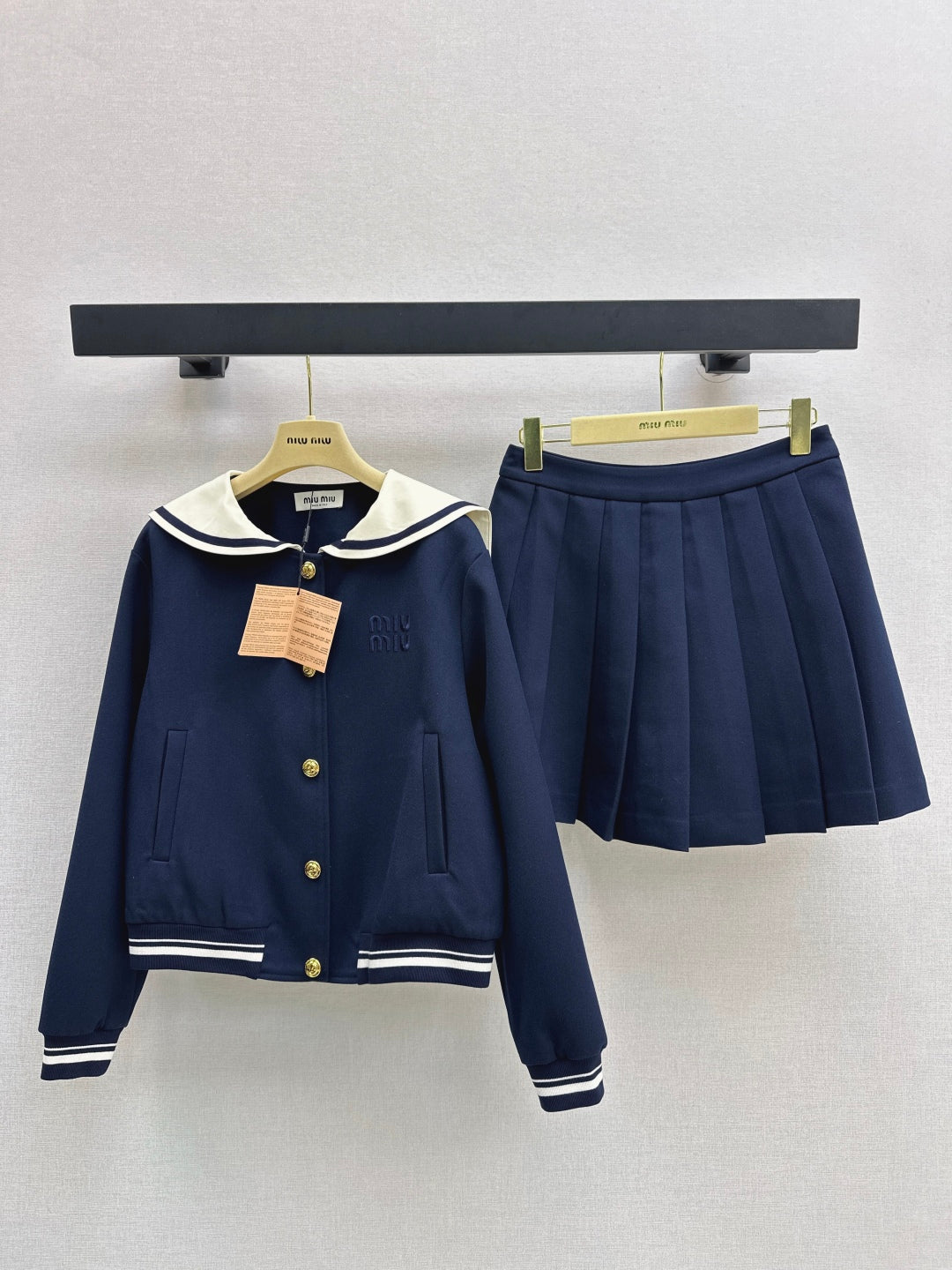 Miu 25fw suit