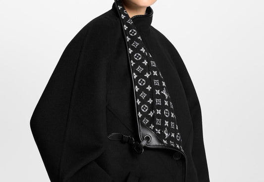 Louis 25fw Cropped Cape Coat