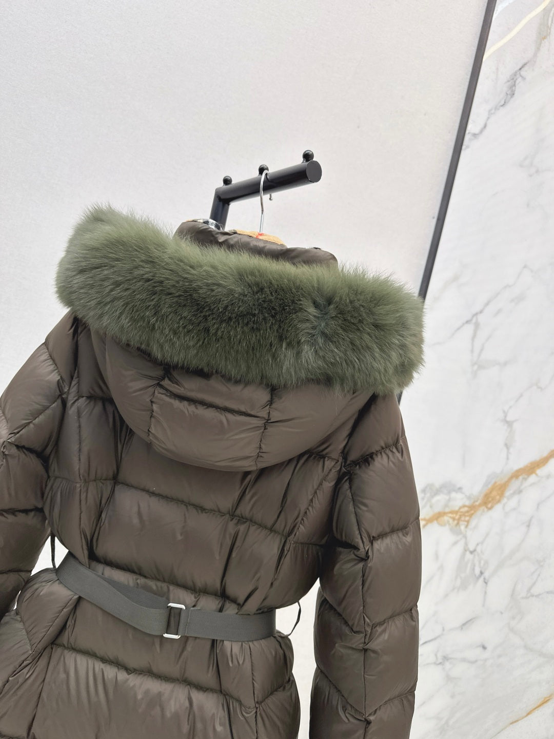 Bur 25fw donw coat