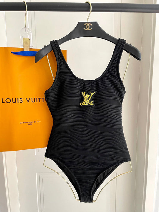 New style L swimsuit