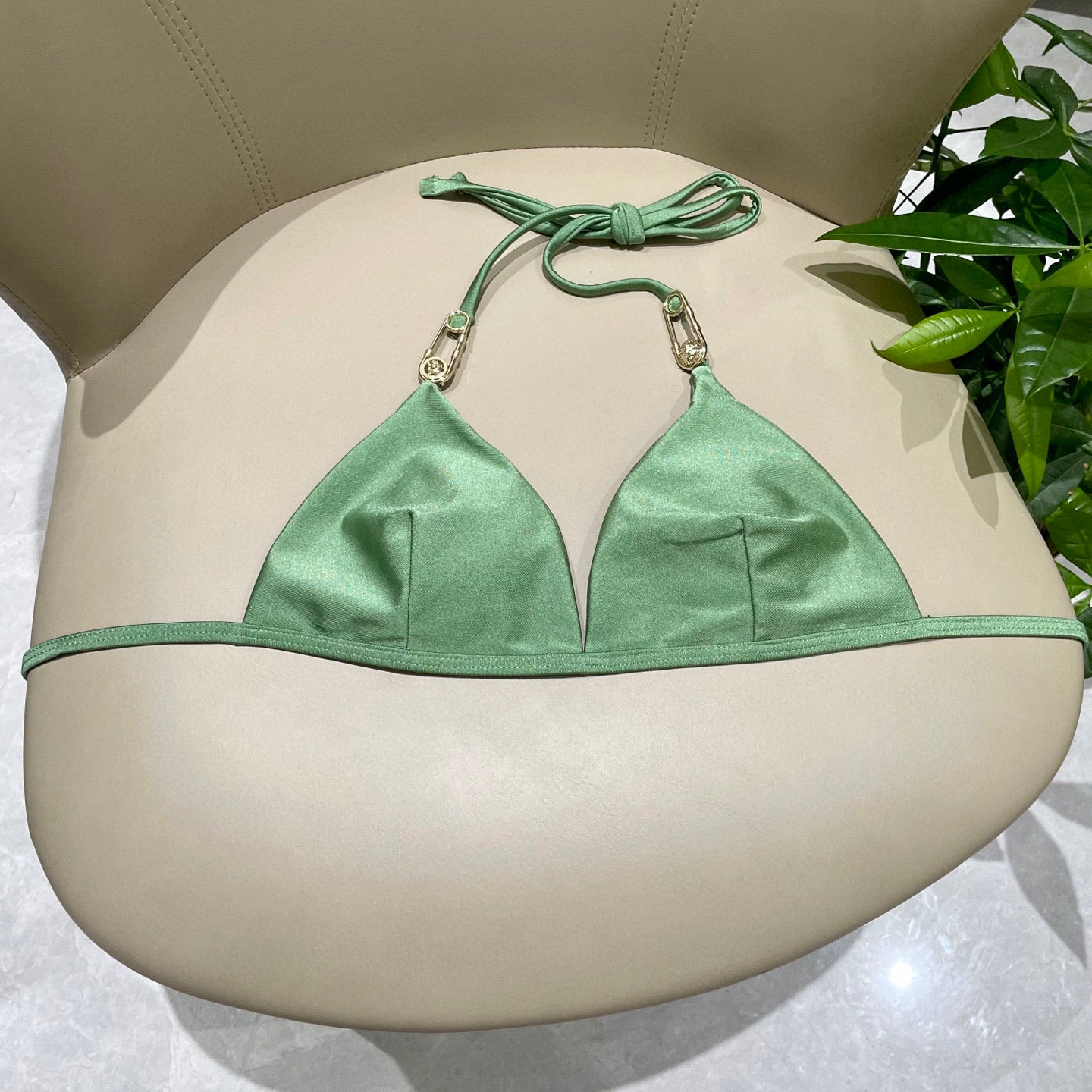 New style L swimsuit