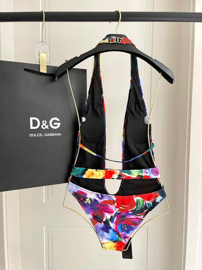 New style L swimsuit