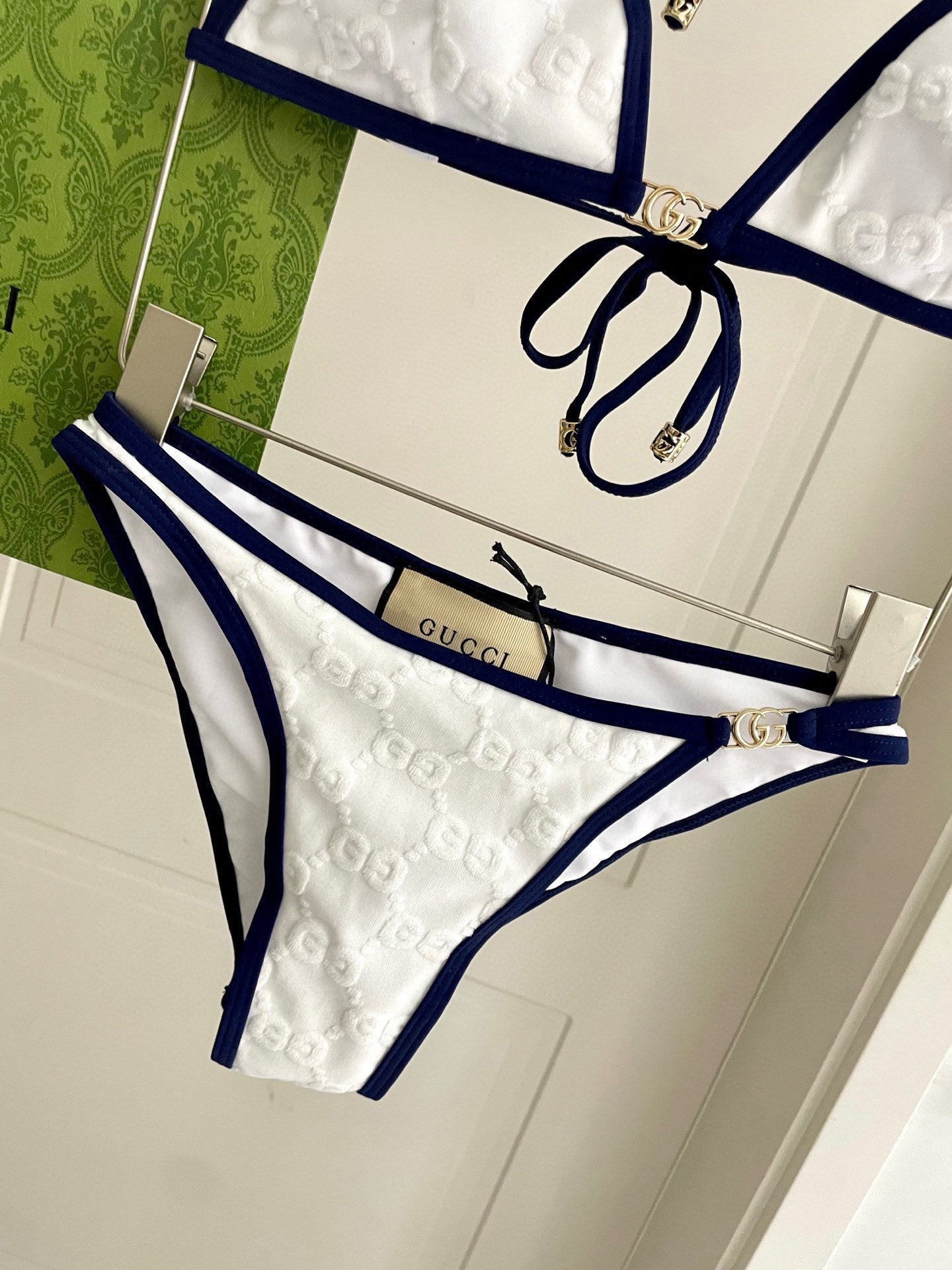 New style L swimsuit