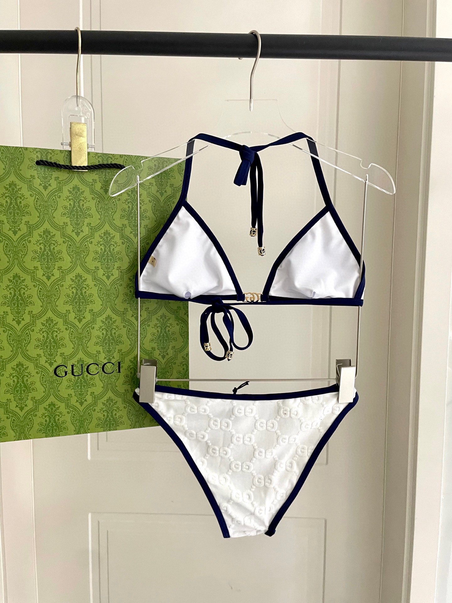 New style L swimsuit