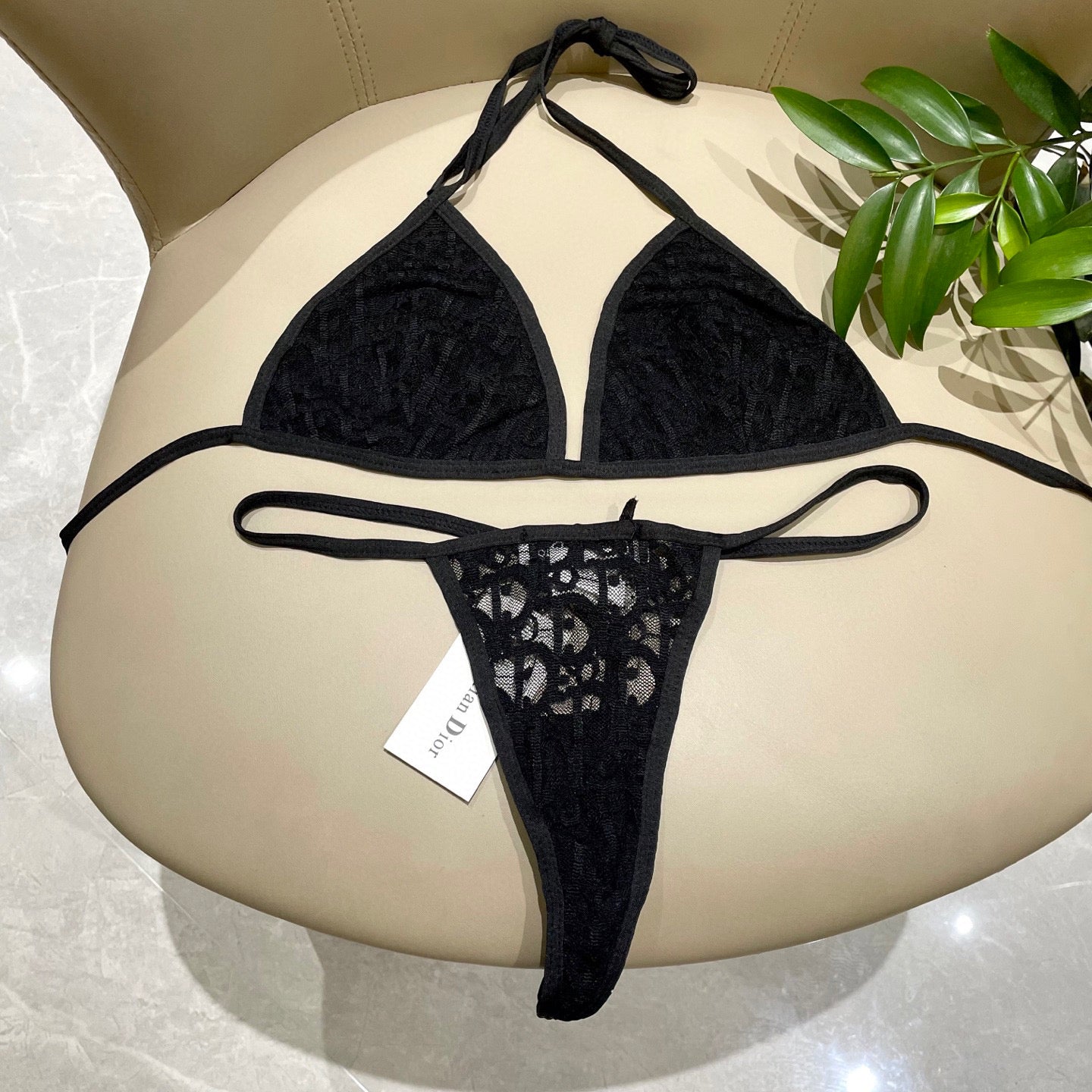 New style L swimsuit