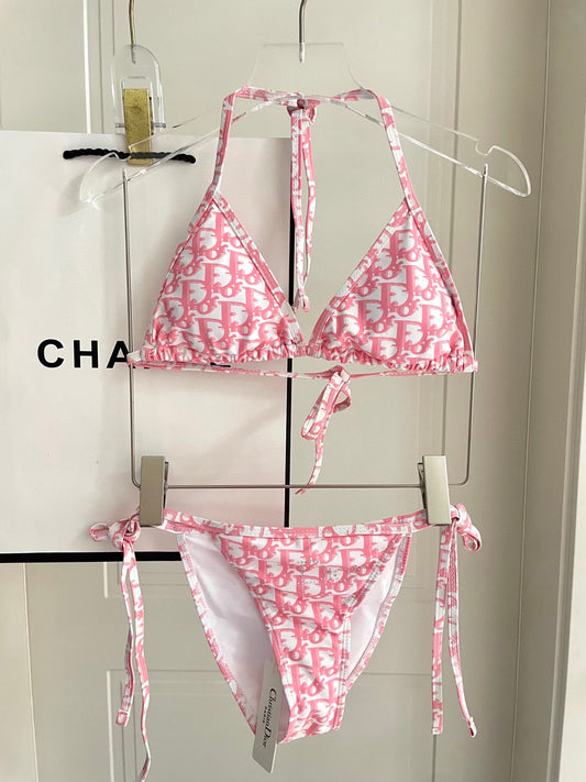 New style L swimsuit