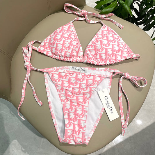 New style L swimsuit