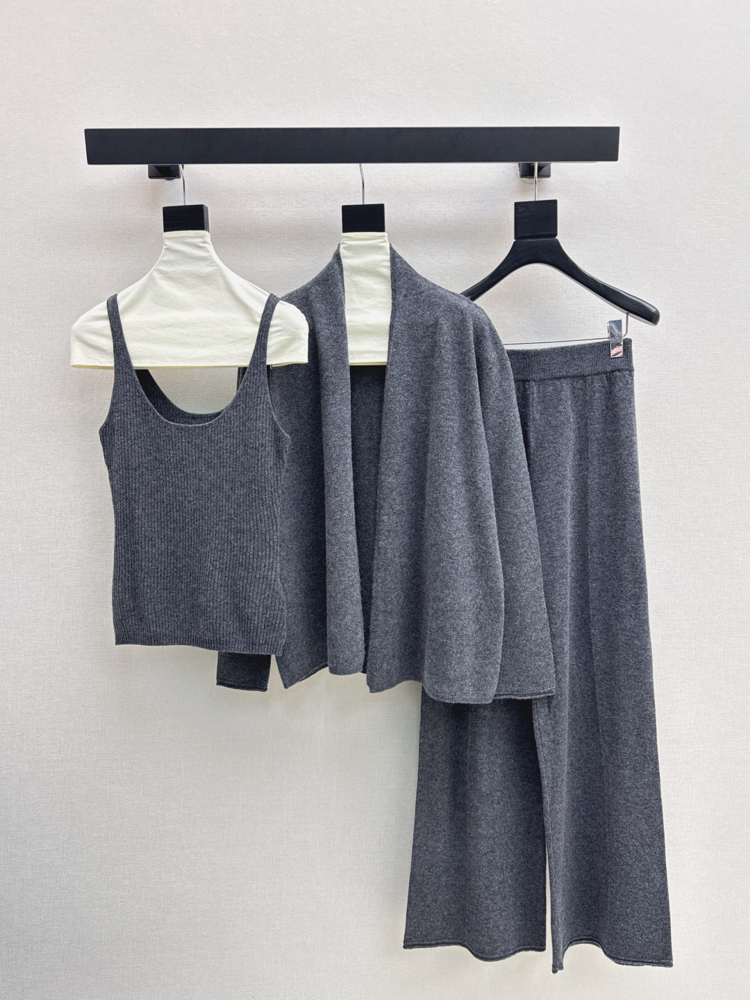 Max New wool suit