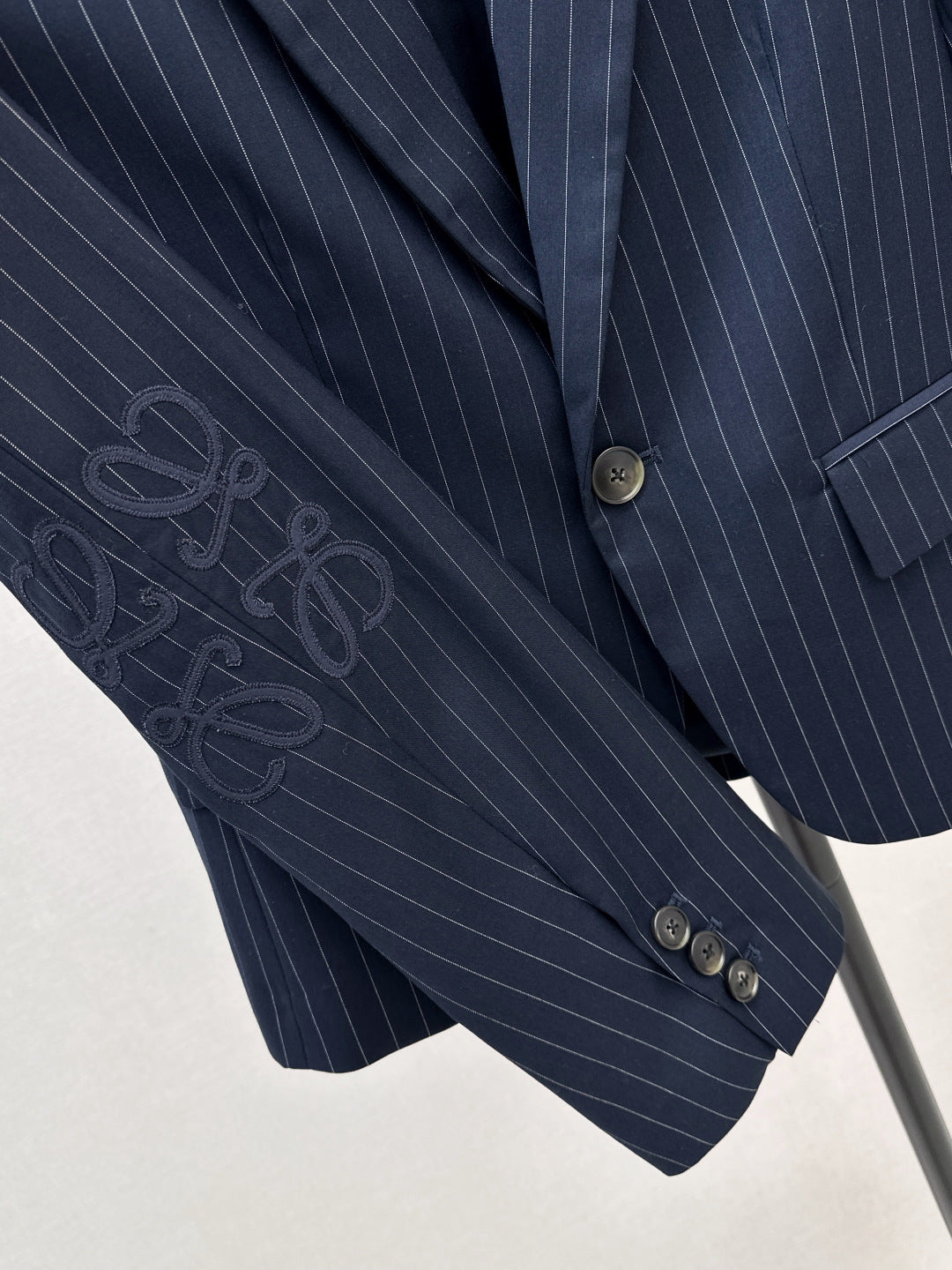 Loe New blazer