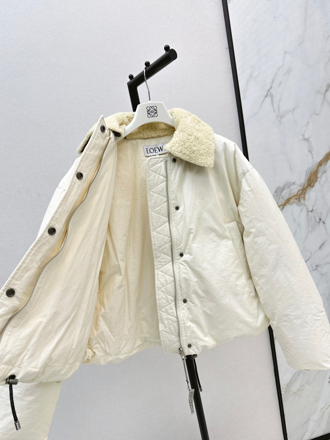 Loe New down jacket