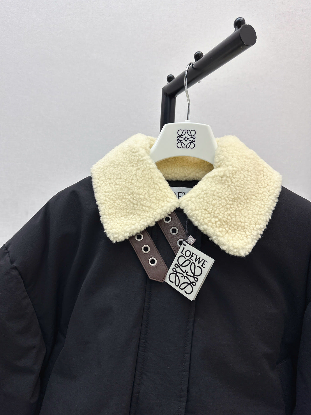 Loe New down jacket