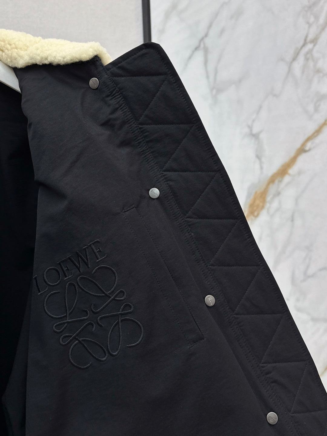 Loe New down jacket
