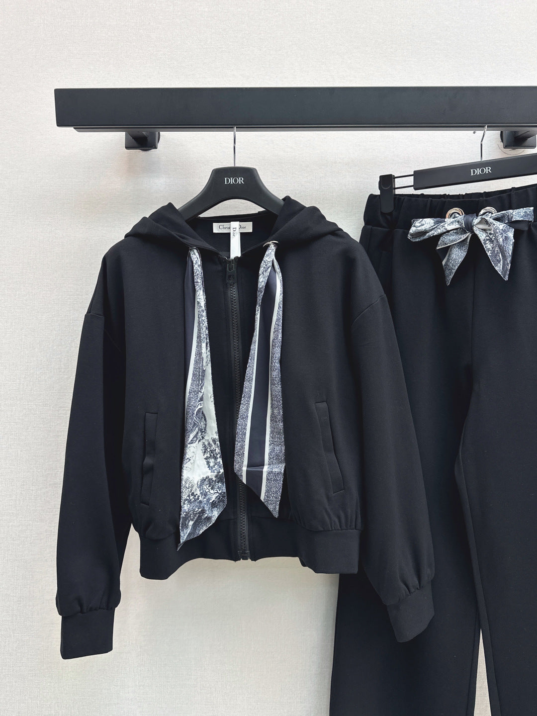 CD New casual suit