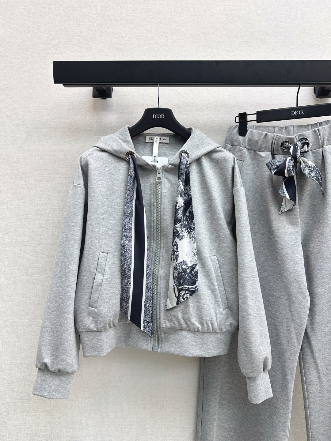 CD New casual suit