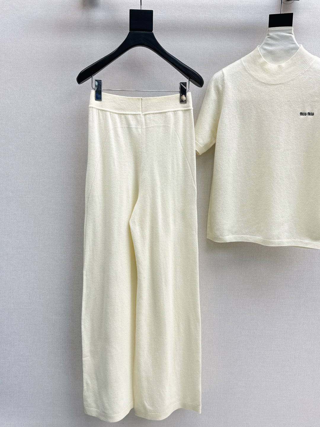 Miu New wool suit