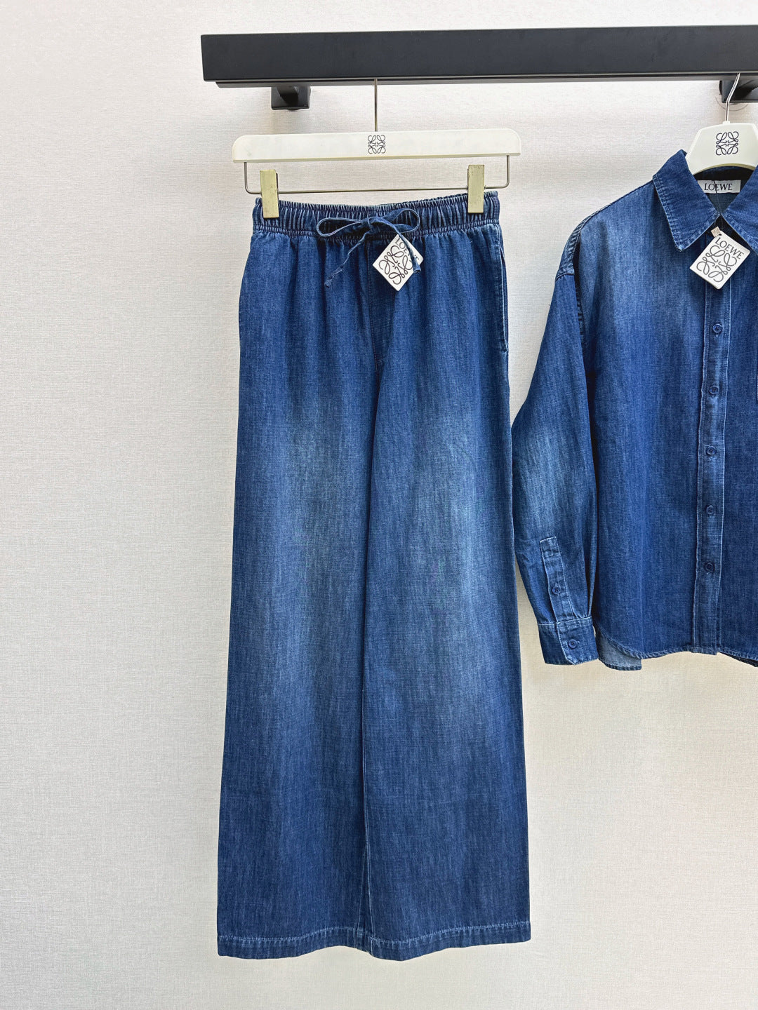 Loe New denim suit