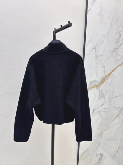 Louis  New cape jacket