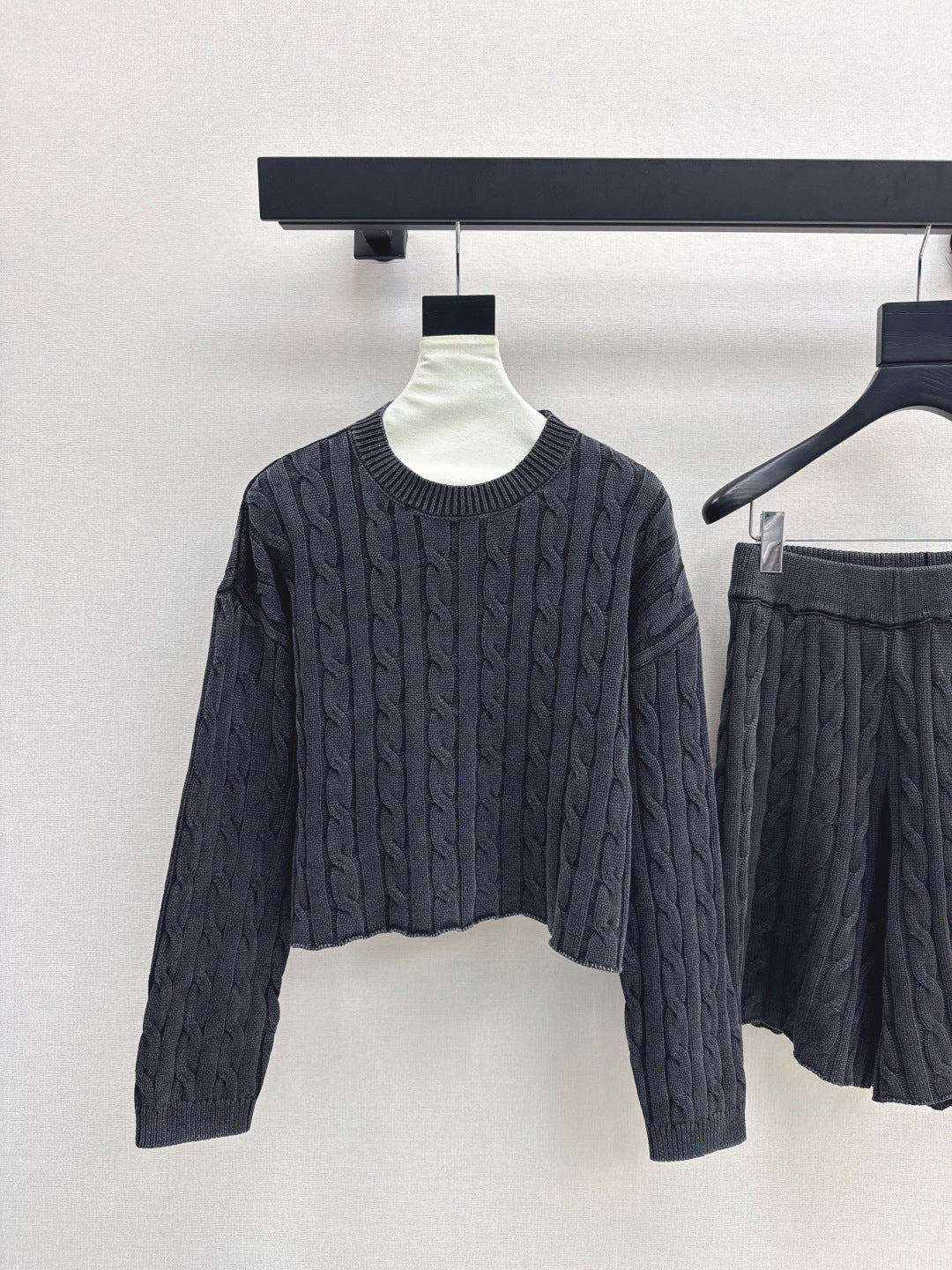 Max New wool suit
