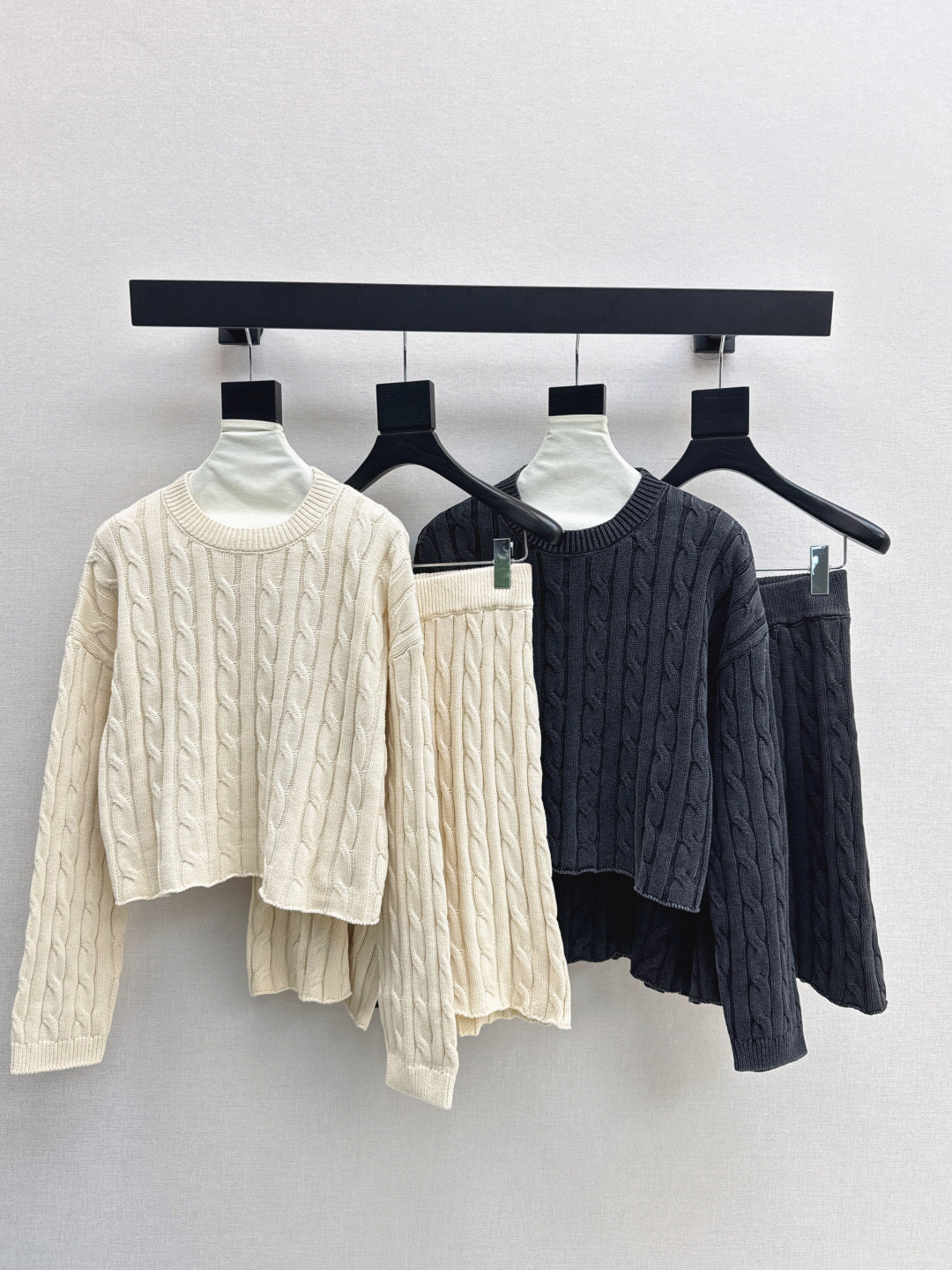 Max New wool suit