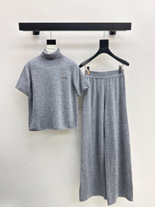 Miu New wool suit