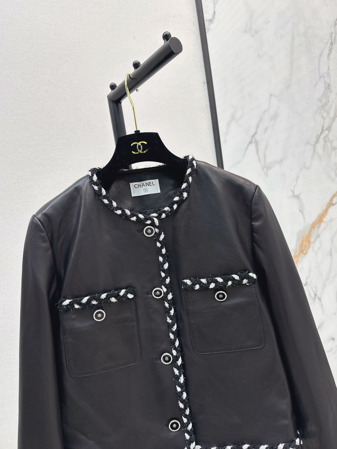 Chan New genuine leather jacket