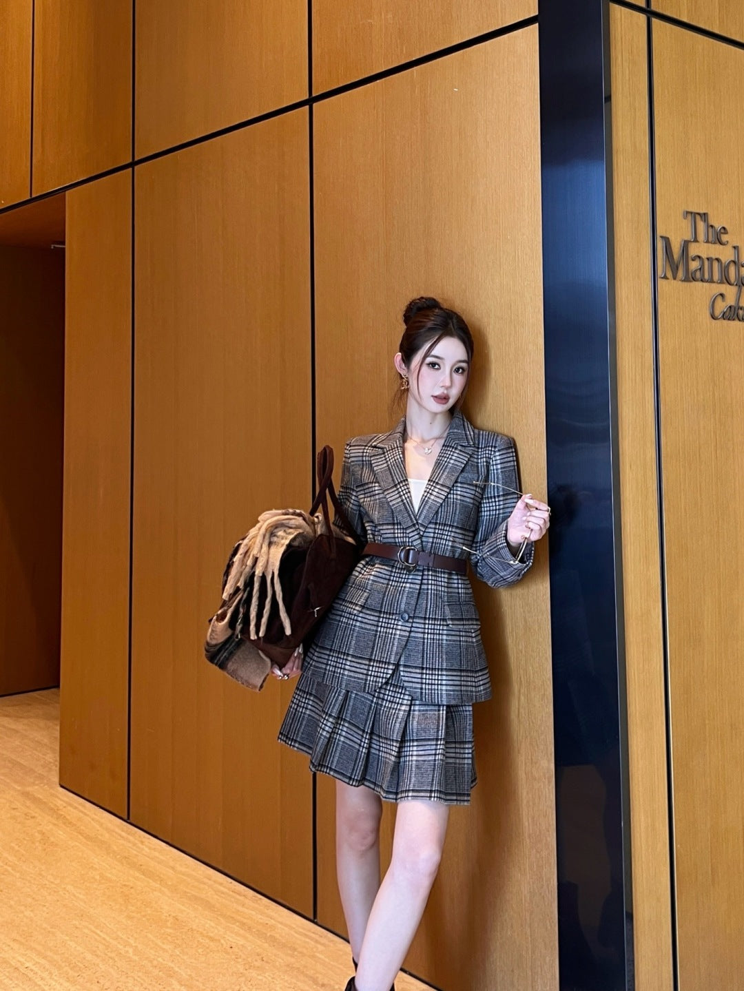 Brune New plaid suit