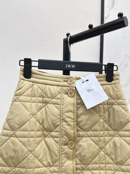 CD New plaid skirt