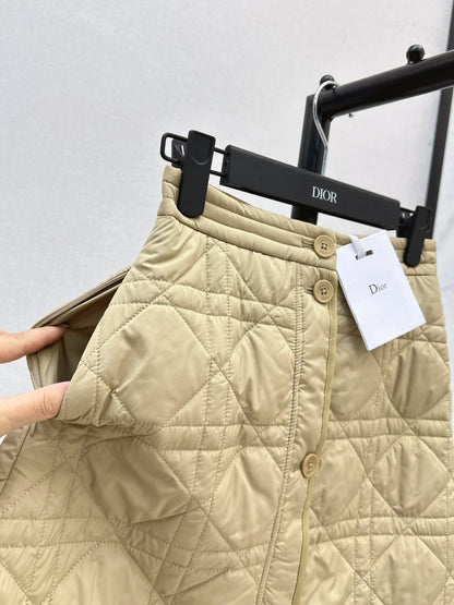 CD New plaid skirt