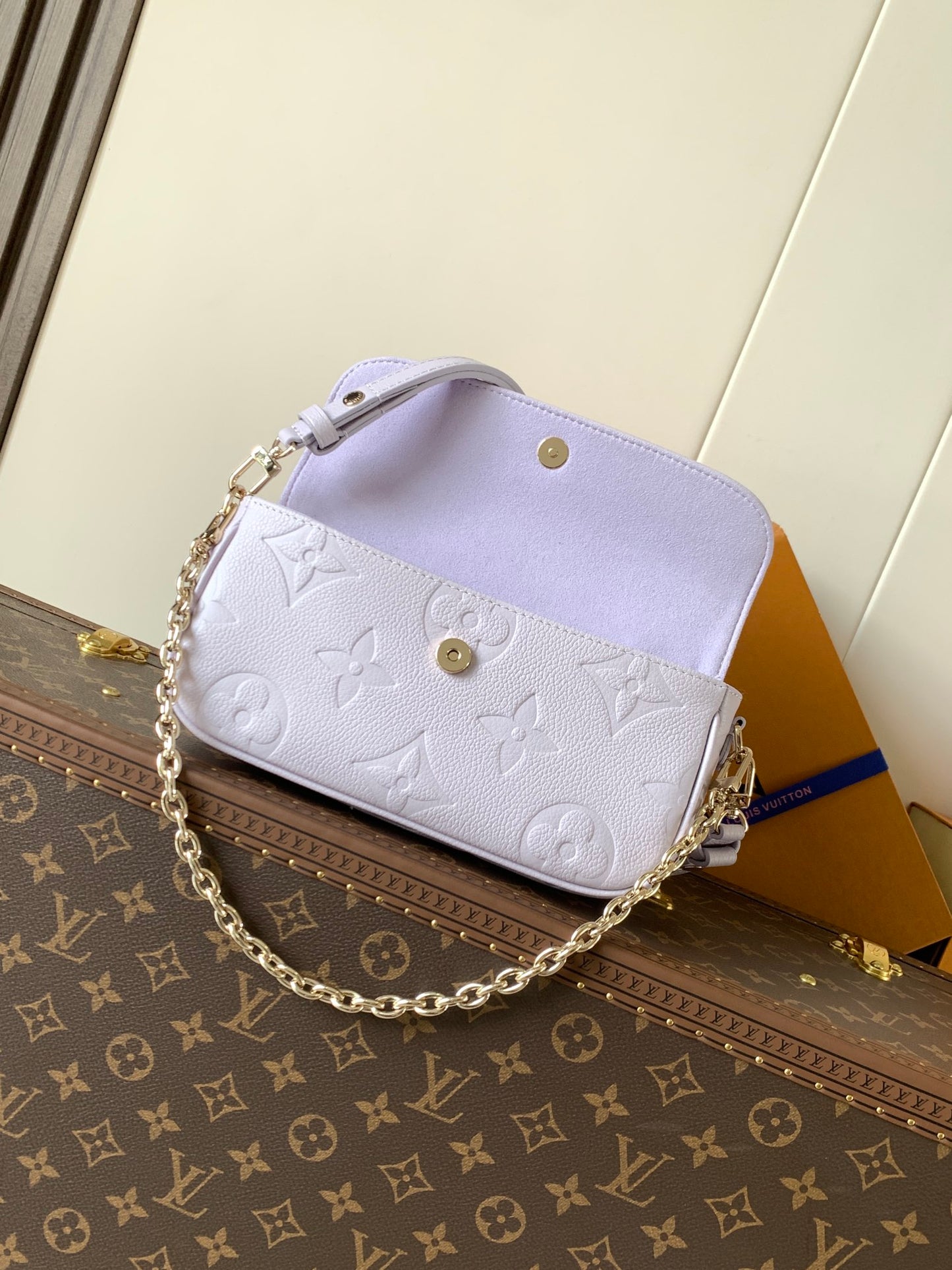 New 💯 ladies' bags
