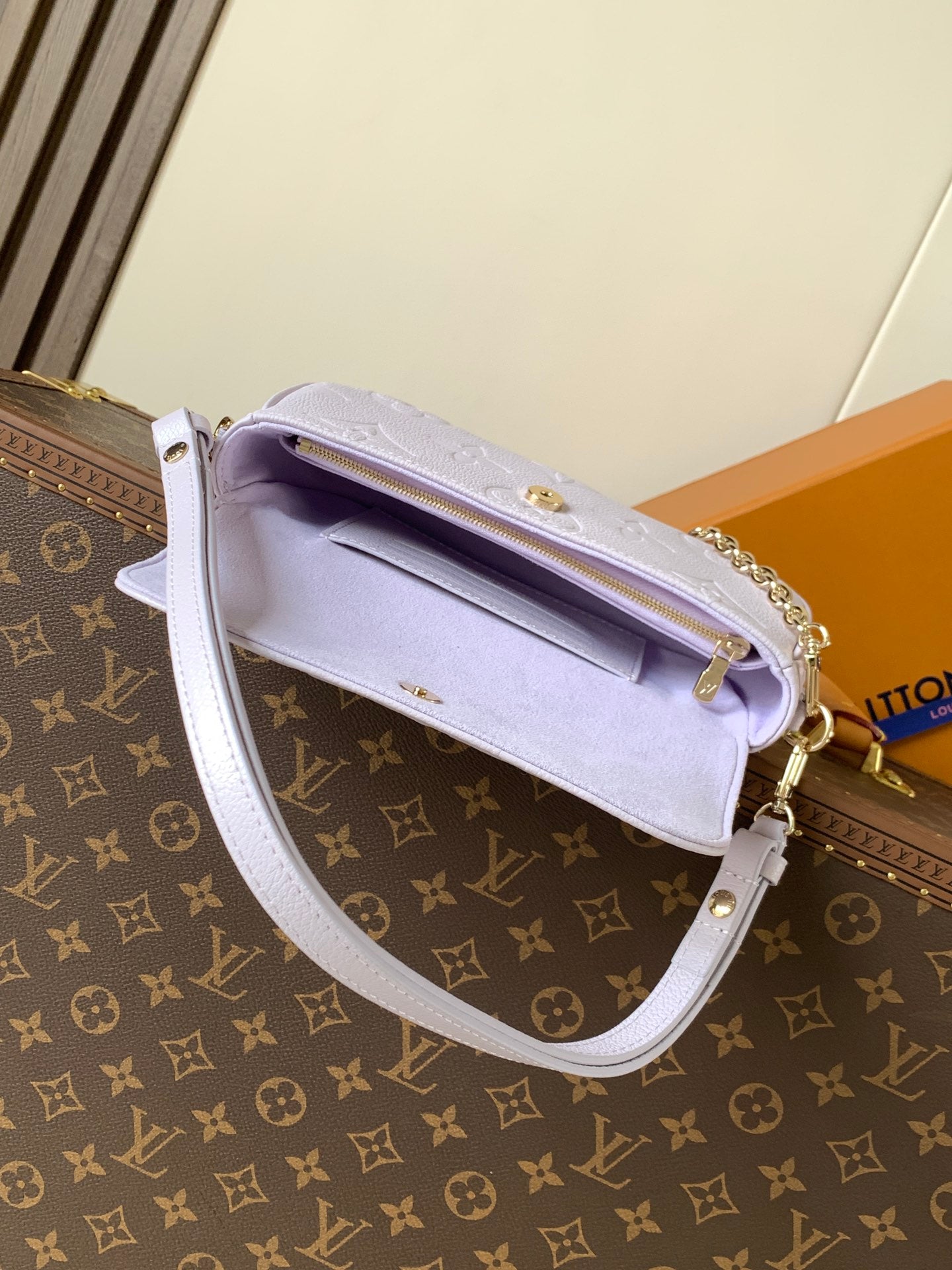 New 💯 ladies' bags