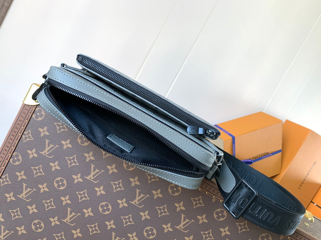 New 💯 ladies' bags