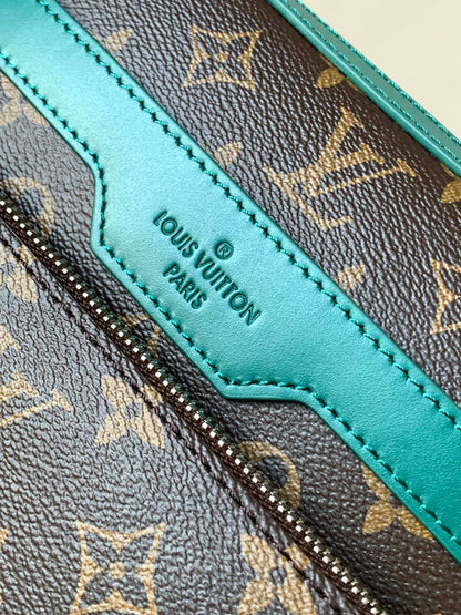 New 💯 ladies' bags